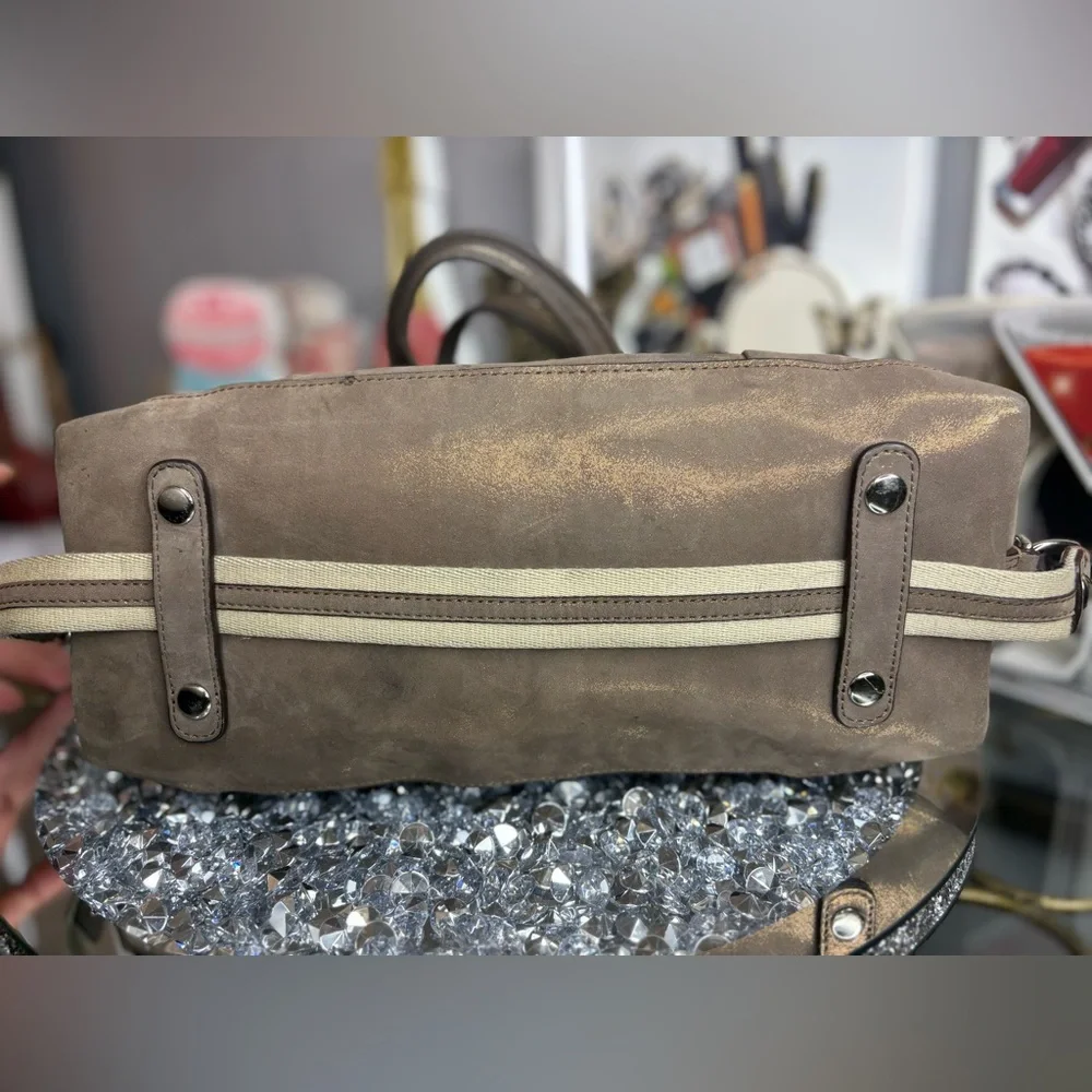 Coach 2010 Poppy “Lucky Penny” satchel GUC - Picture 11 of 15